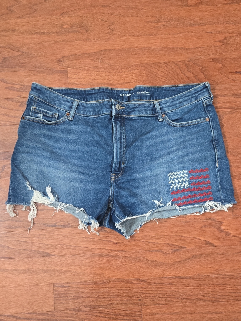Old Navy Distressed Denim Shorts with Flag Stitching Size 22
